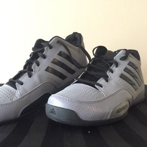 ✨ NEW! ✨ Adidas Performance  Basketball Shoes🏀